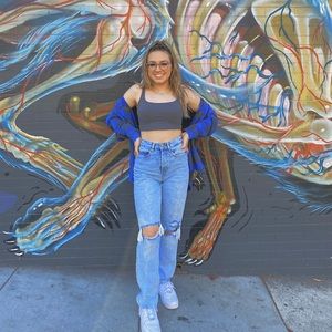 Meet your Posher, Haylee